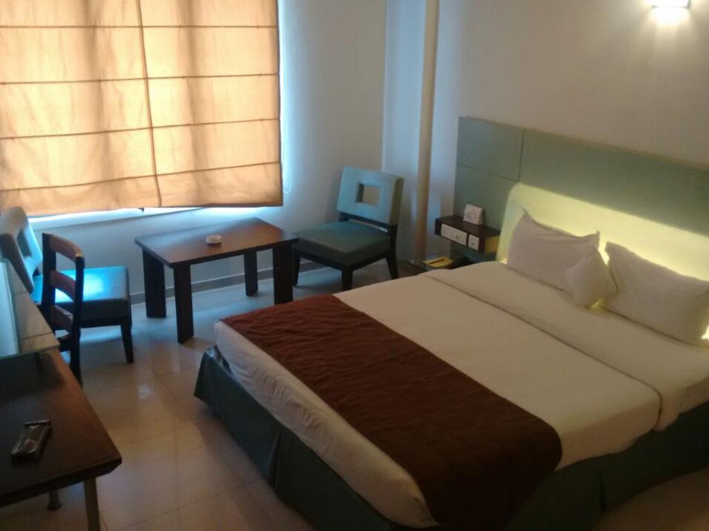 The Shiv Grand Hotel Gandhidham Luaran gambar