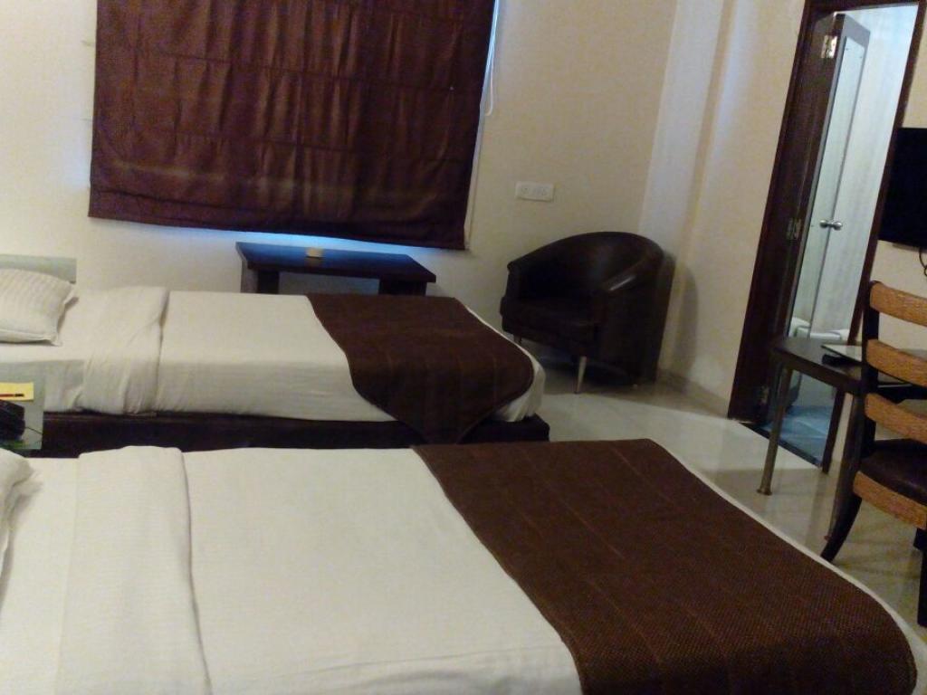The Shiv Grand Hotel Gandhidham Luaran gambar