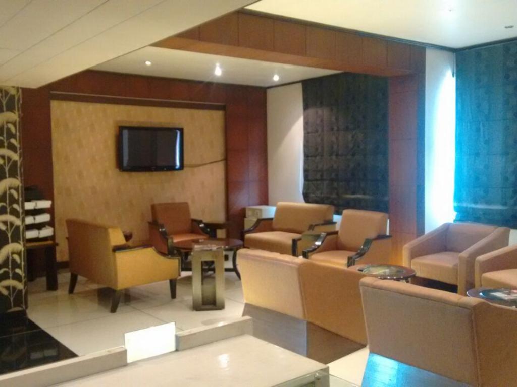 The Shiv Grand Hotel Gandhidham Luaran gambar